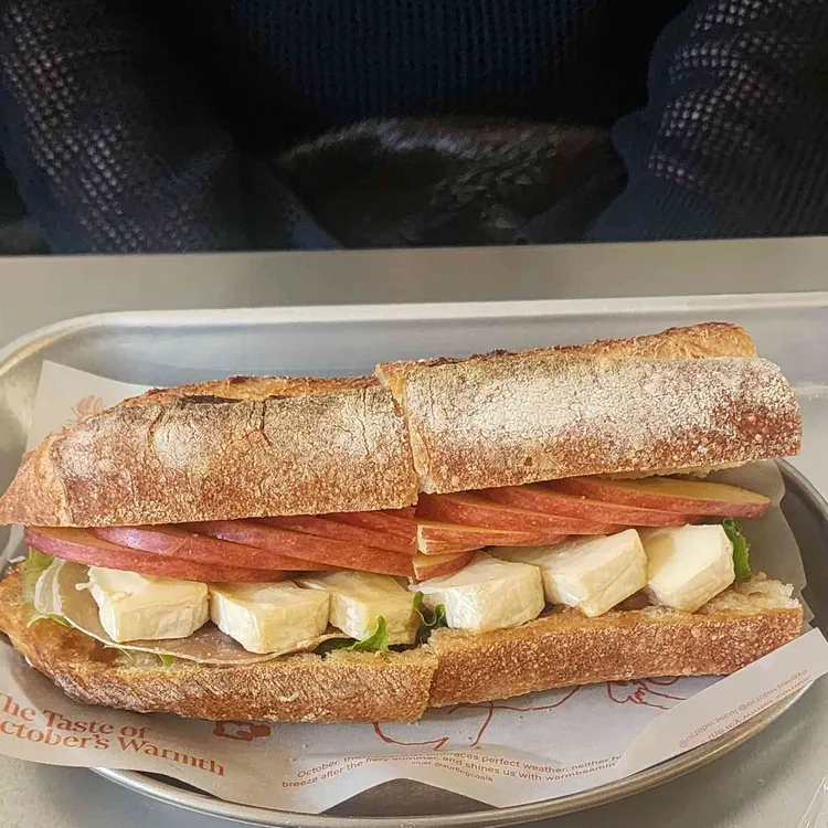 악토버 베이커리 사진