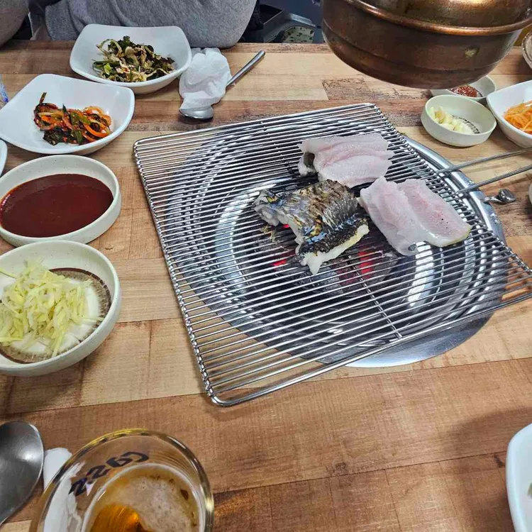 어랑어랑 장어조개구이전문점 대표 사진