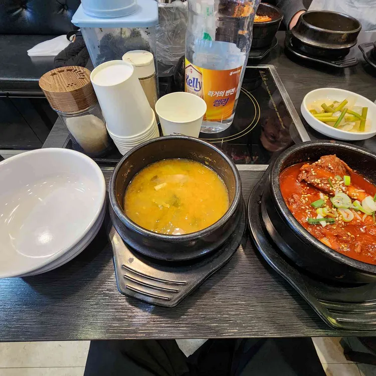 고향 뚝배기 소갈비찜 대표 사진