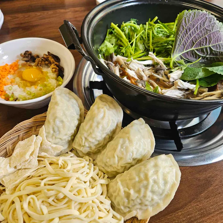 깃발집국수전골 사진