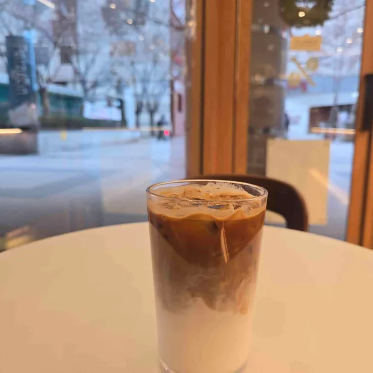 텐퍼센트커피 대표 사진