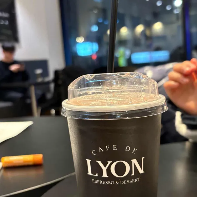 카페 드 리옹 사진