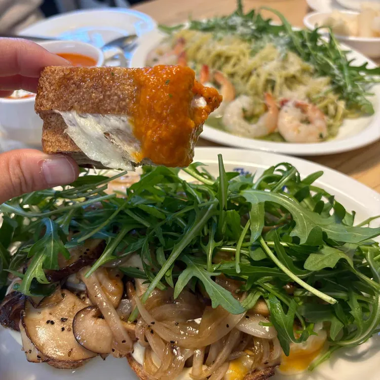 더브리지 대표 사진