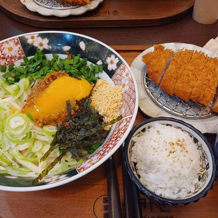 돈카춘 대표 사진