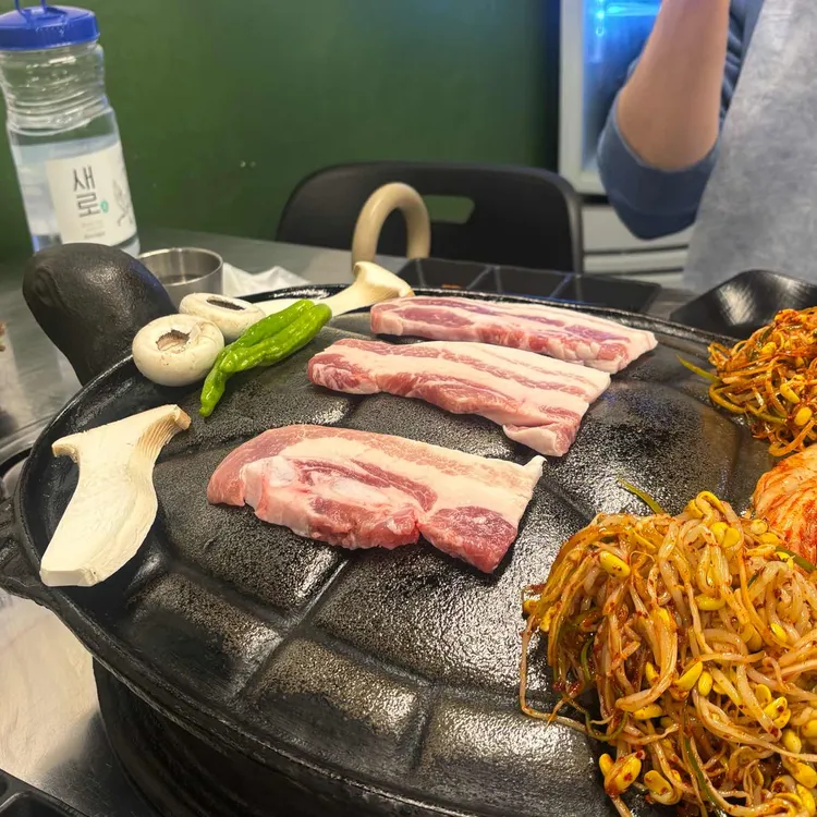 거북이삼겹살 사진