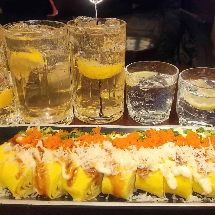 이자카야 나무 사진