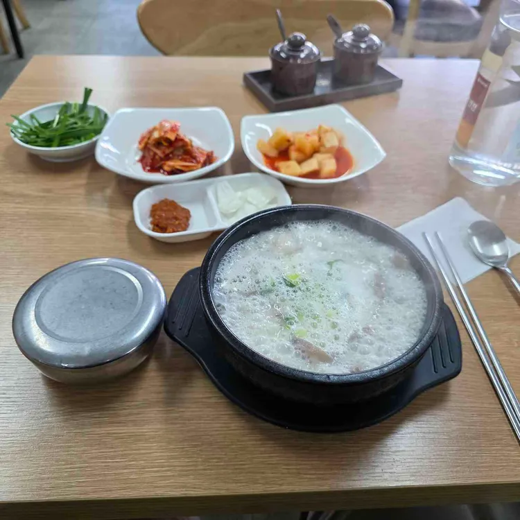 진미 순대국 대표 사진
