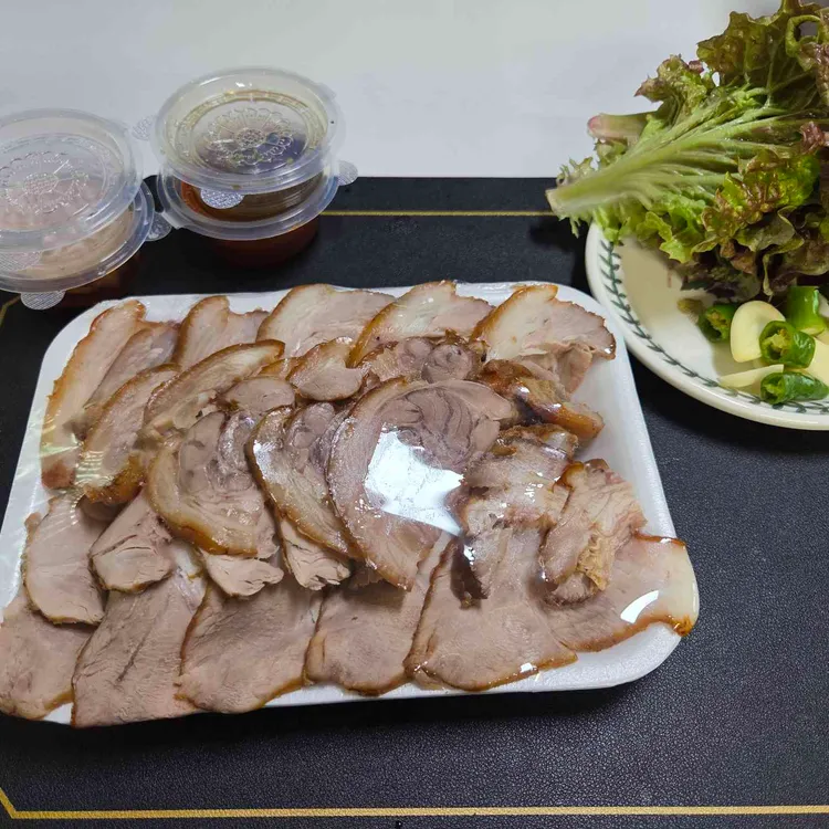 한약왕족발 대표 사진