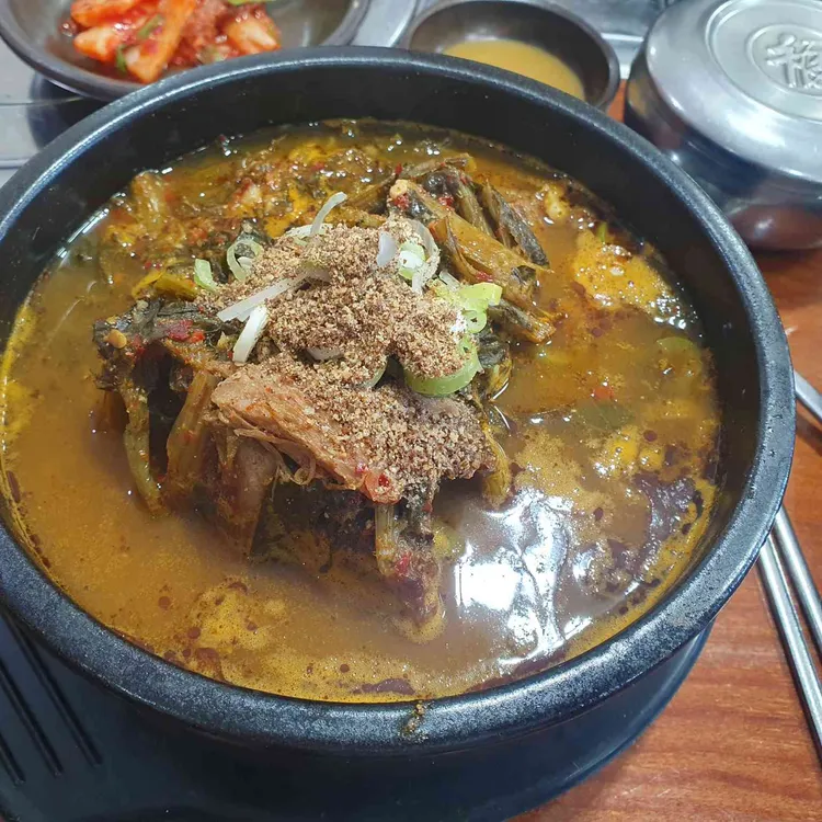 찬이네감자탕 대표 사진