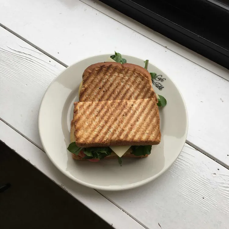 에이미테이블 사진