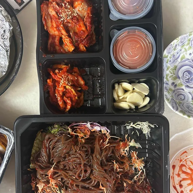 청담화덕족발 대표 사진