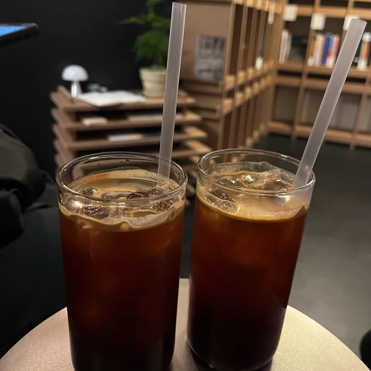 언리튼 잉크 대표 사진