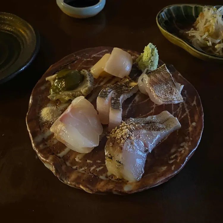 늦달 대표 사진