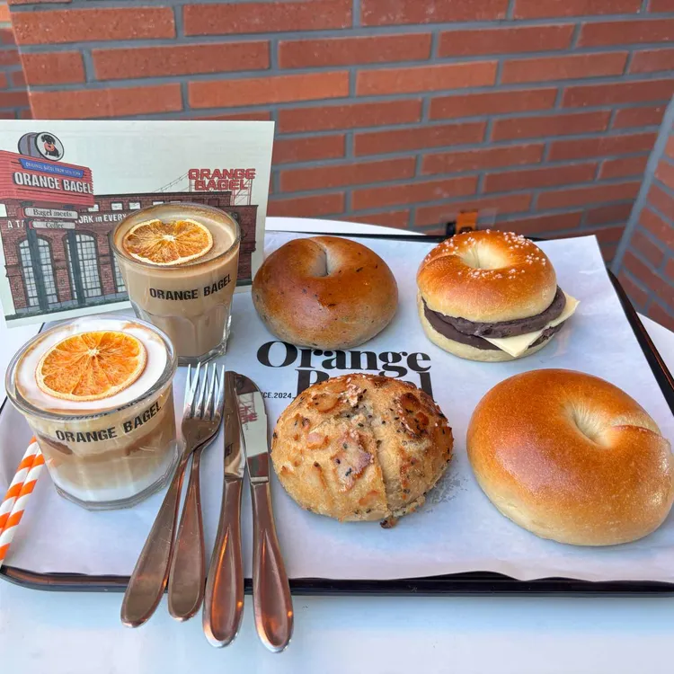오렌지베이글 사진