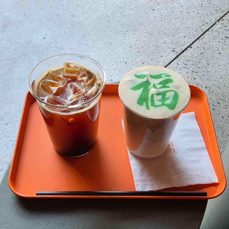 이스트 1779 사진