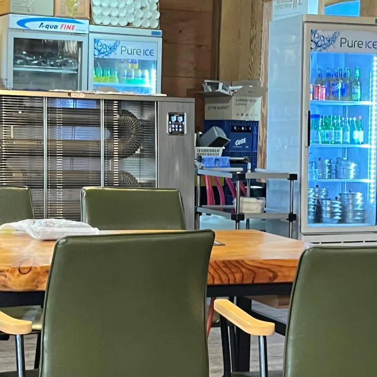 본능이버섯백숙 대표 사진