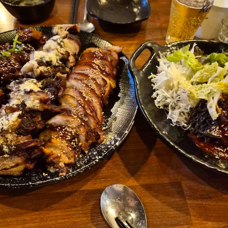 달밤족발 대표 사진