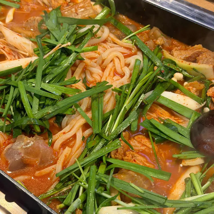 현정이네 철판두루치기 사진