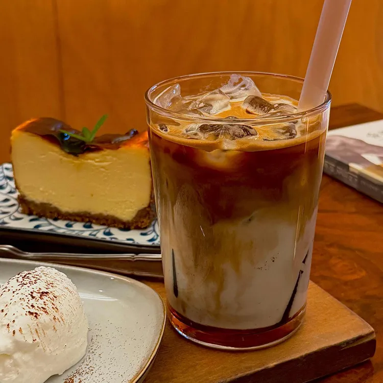 히크 엣 눙크 대표 사진