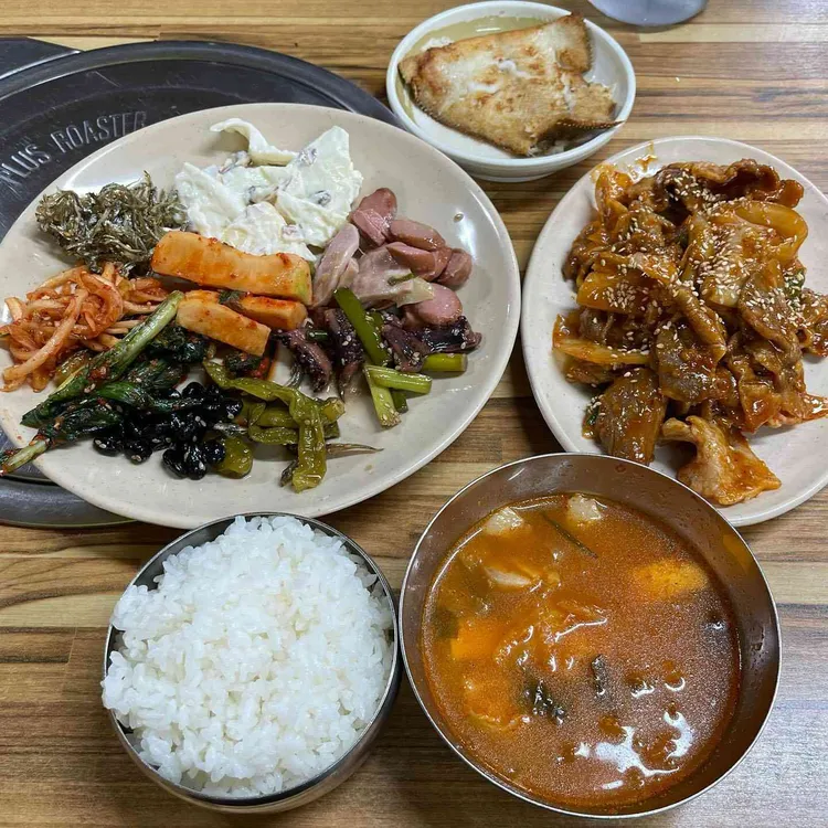 제육천하 대표 사진