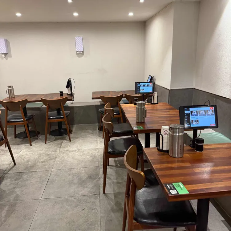 백초밥 대표 사진