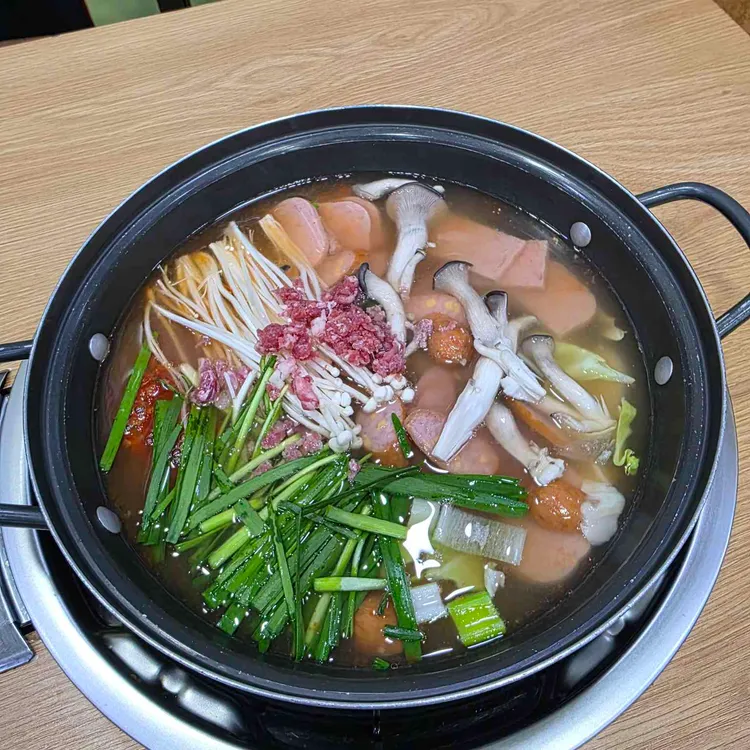 빨강우산부대찌개 사진