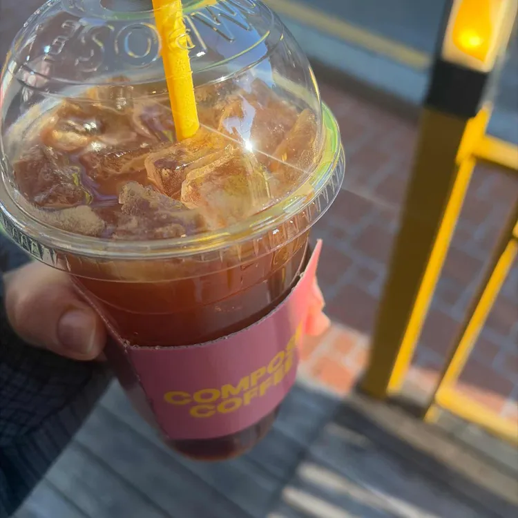 컴포즈커피 대표 사진
