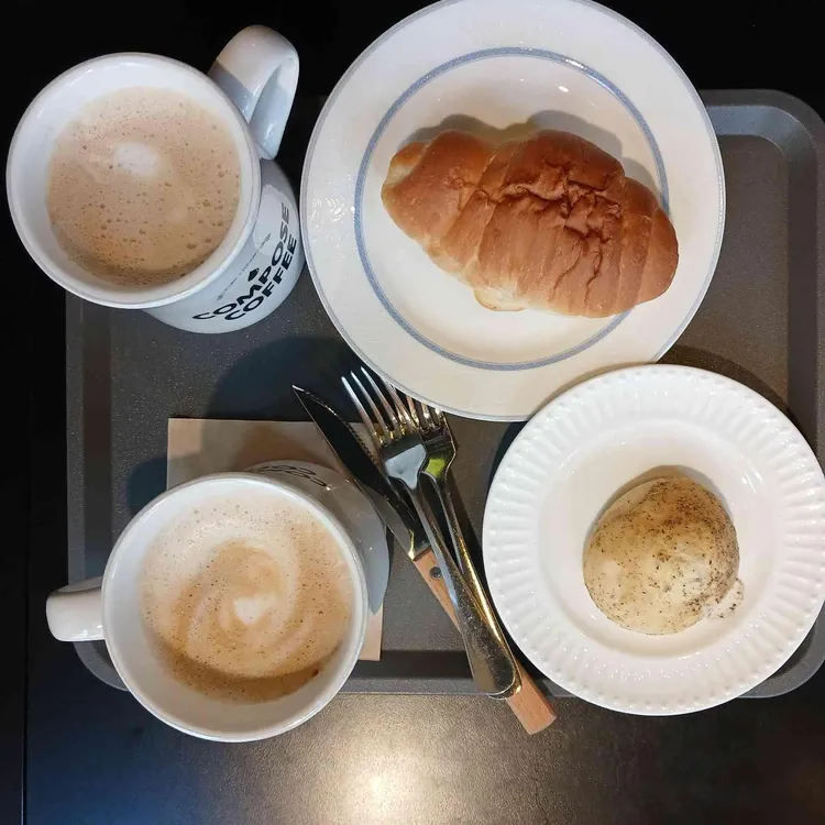 컴포즈커피 대표 사진