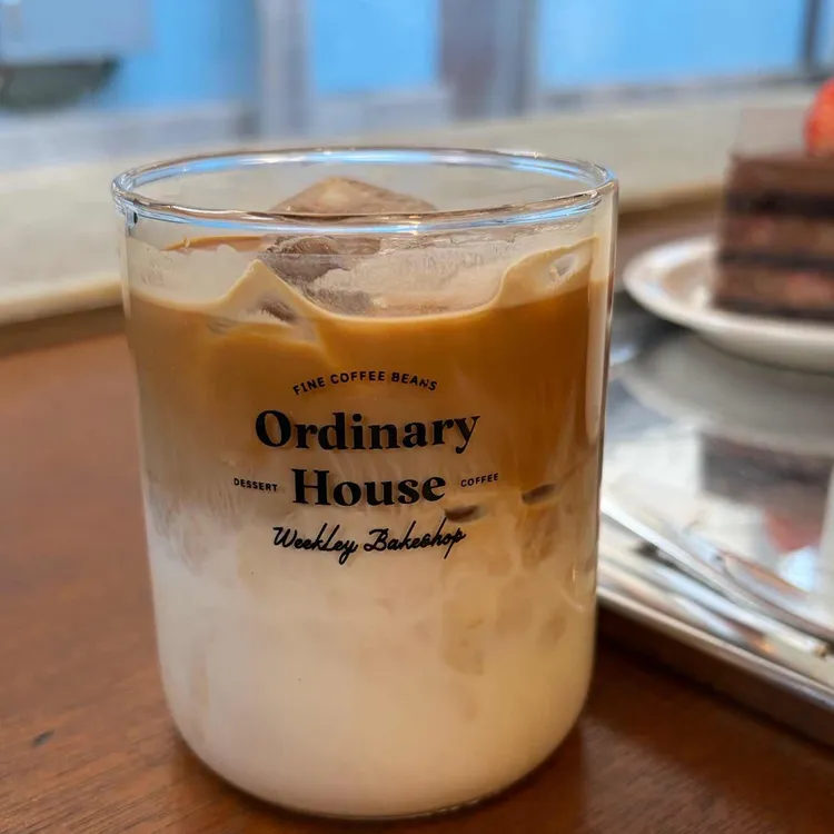 오디너리 하우스 사진