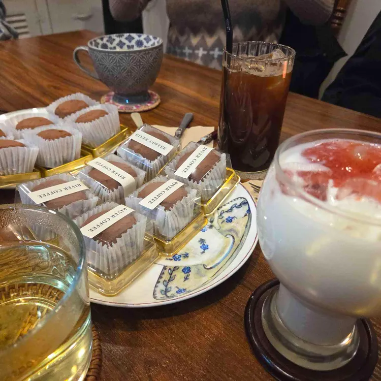 리버커피 대표 사진