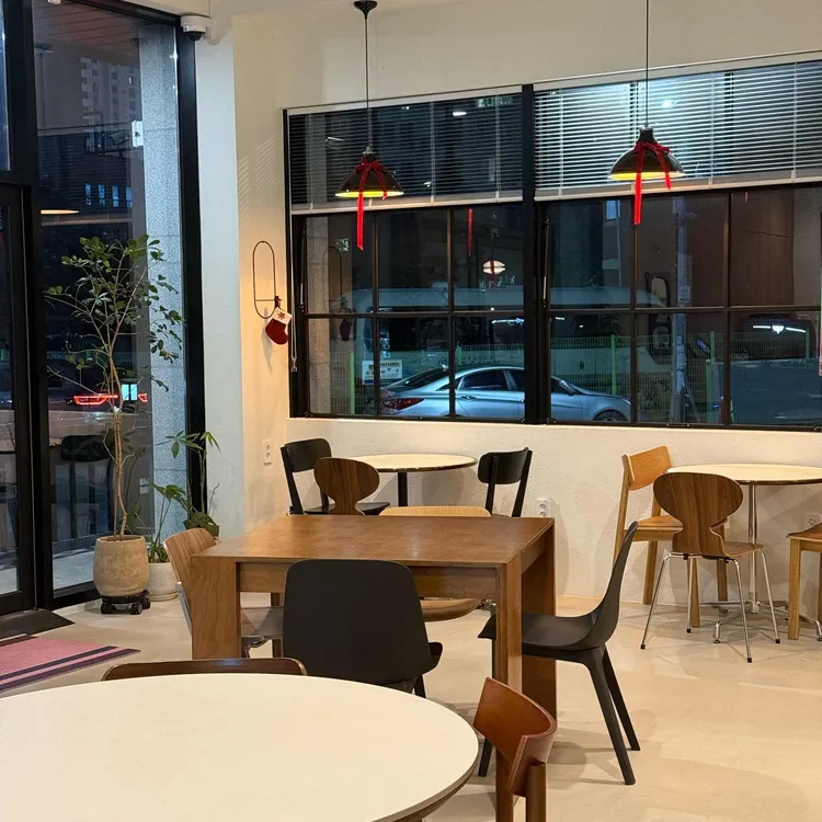 큐투이 대표 사진