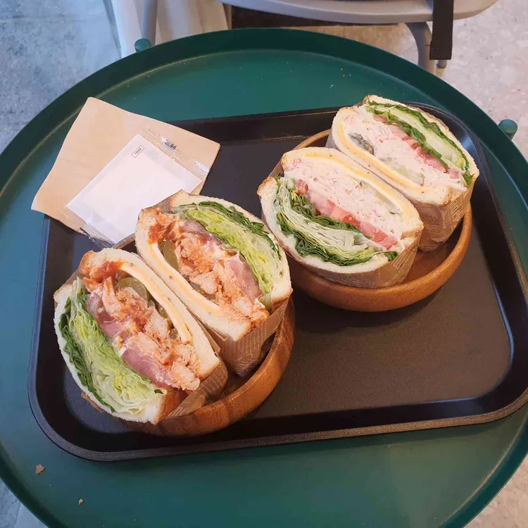 그리니 대표 사진