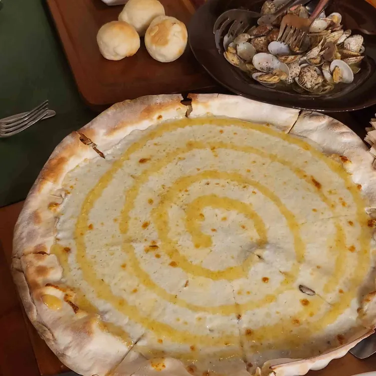 로빈 대표 사진