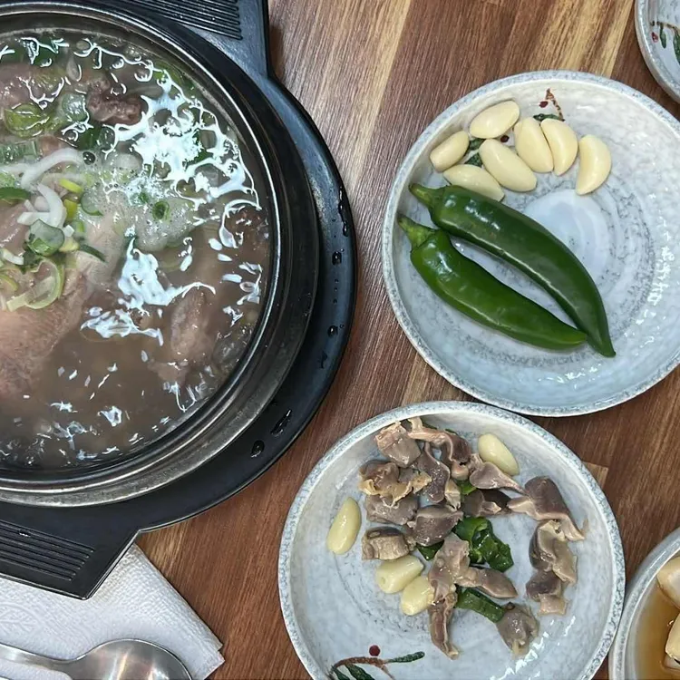 완도삼계탕 대표 사진