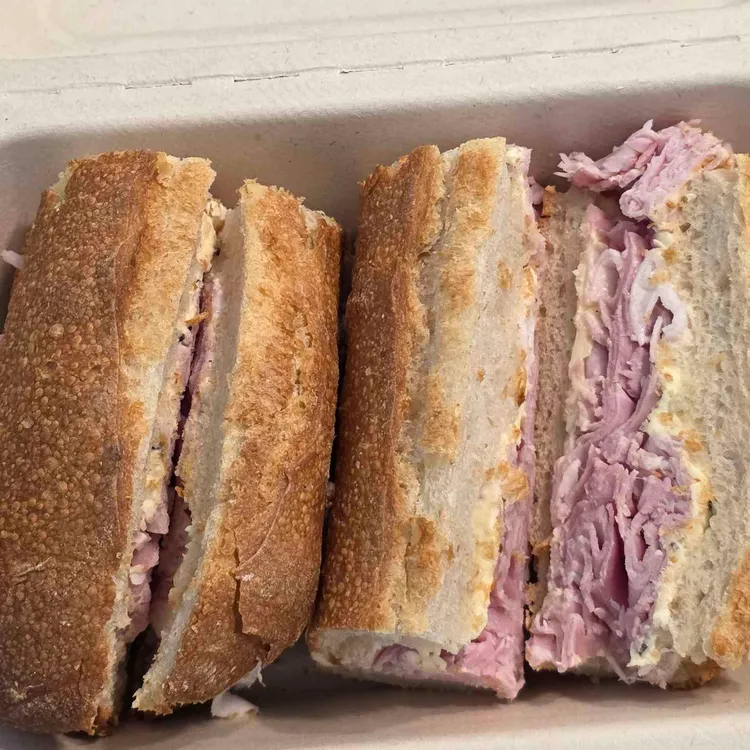 르쁠라드수르 사진