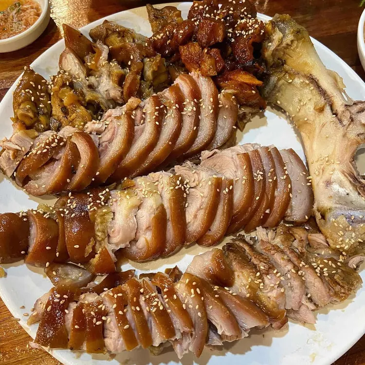 허브족발 사진