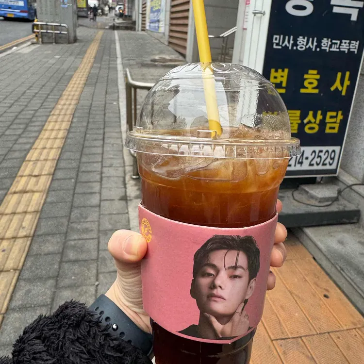 컴포즈커피 대표 사진