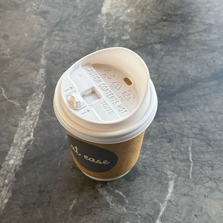 앳이즈 대표 사진