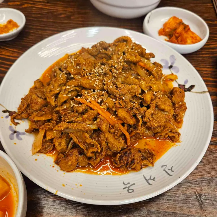 돼지국밥 신서옥 대표 사진