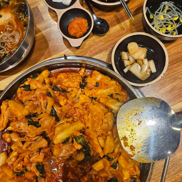 비와별닭갈비 대표 사진