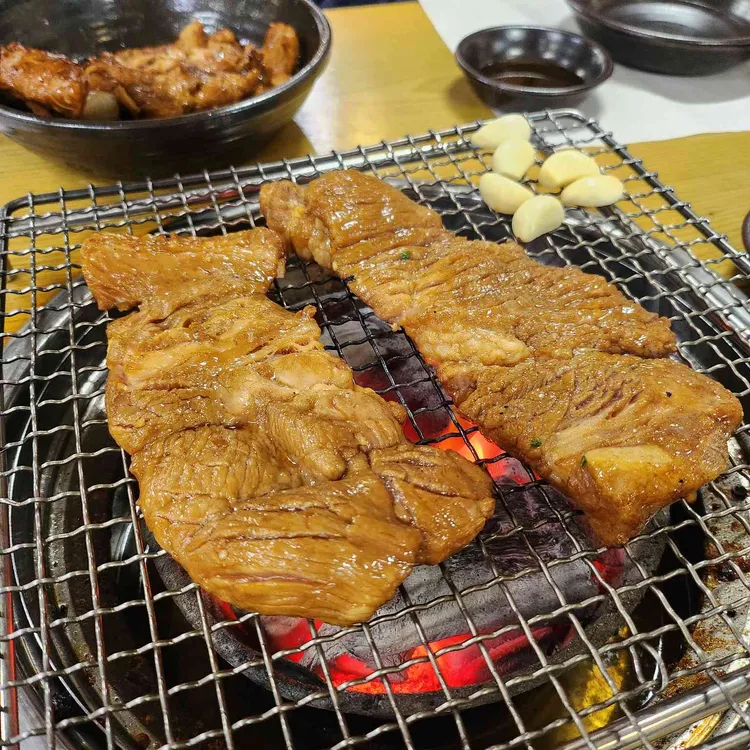 명동돼지한마리 사진