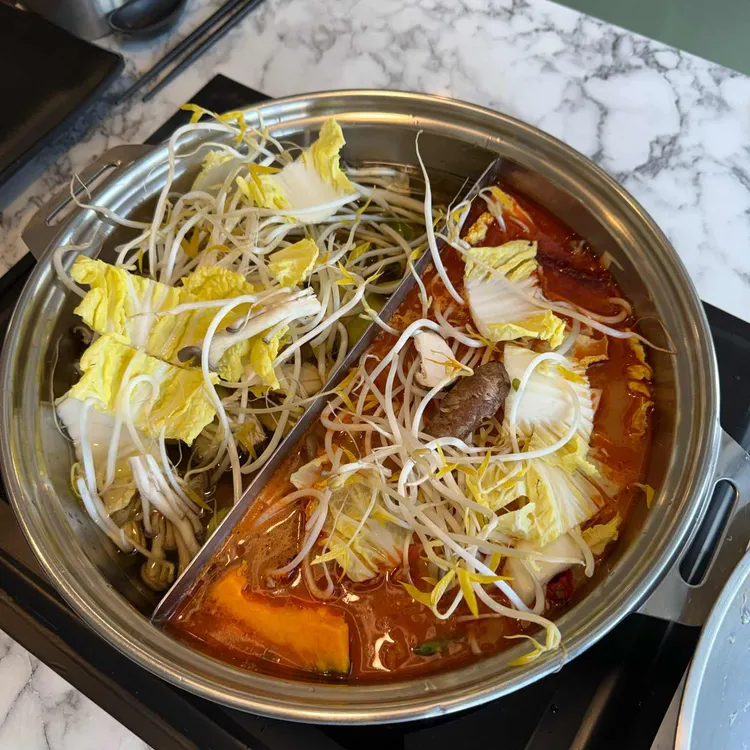 퐁당 대표 사진