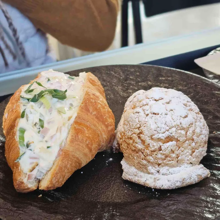 카페 대피 사진