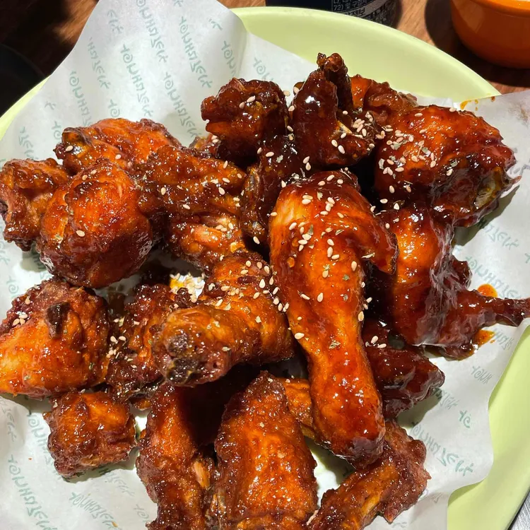 치킨매니아 대표 사진