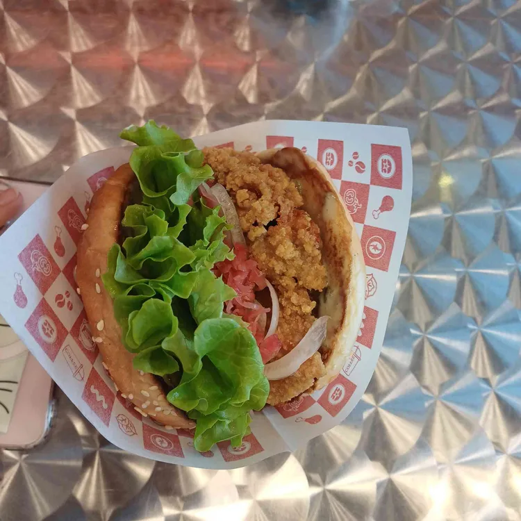 왓더버거 대표 사진