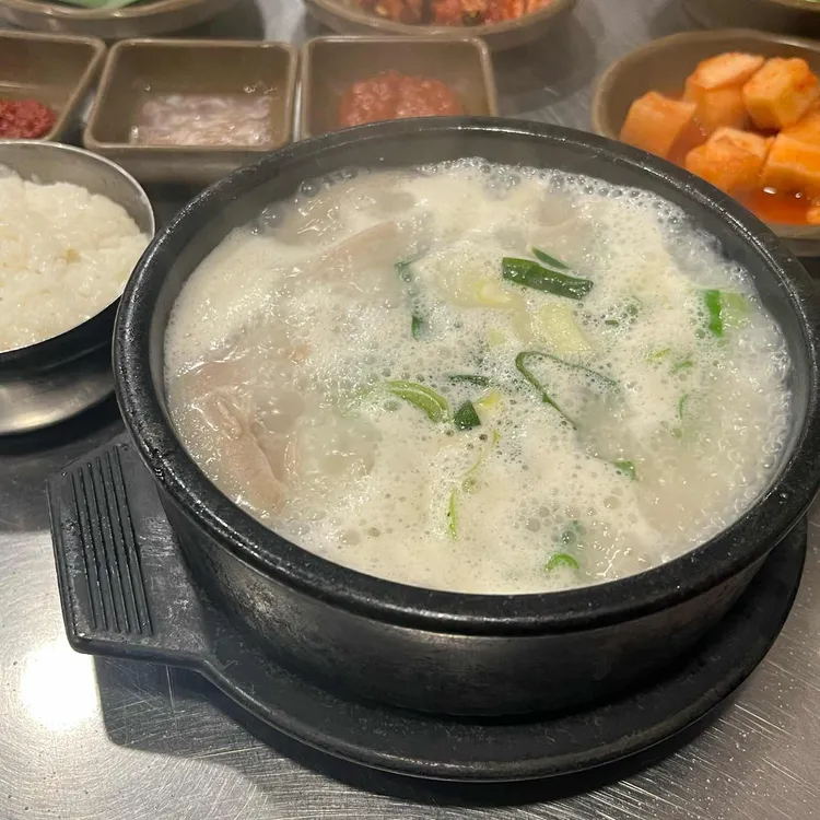 수변최고돼지국밥 사진