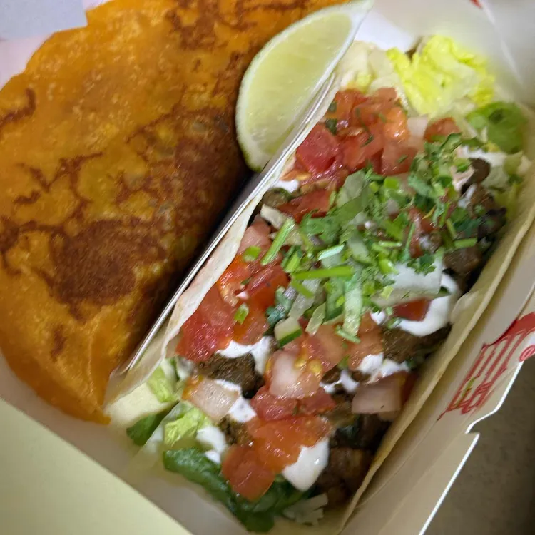 비틀비틀, 비틀스타코 사진