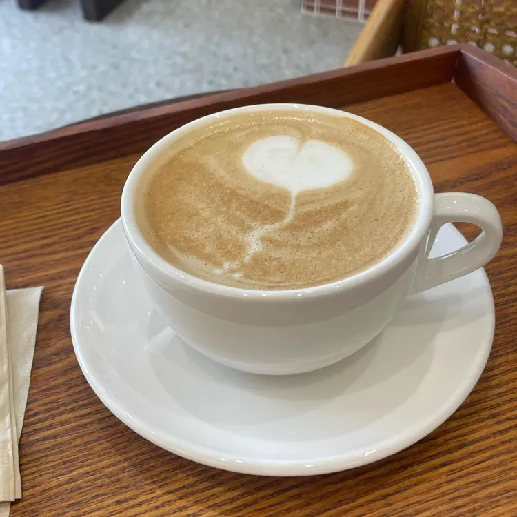 동네커피 대표 사진