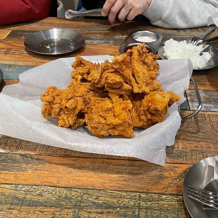 꾸브라꼬숯불두마리치킨 대표 사진