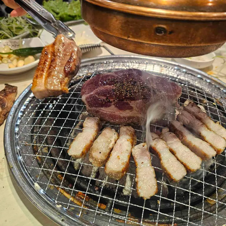 명륜진사갈비 대표 사진